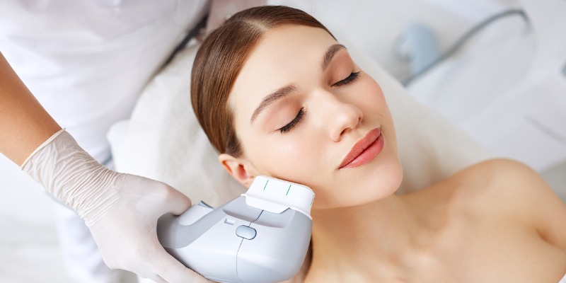 How Fat Freezing and HIFU Work Together? 4 book a personalised consultation of Fat Freezing and HIFU Together Hayes